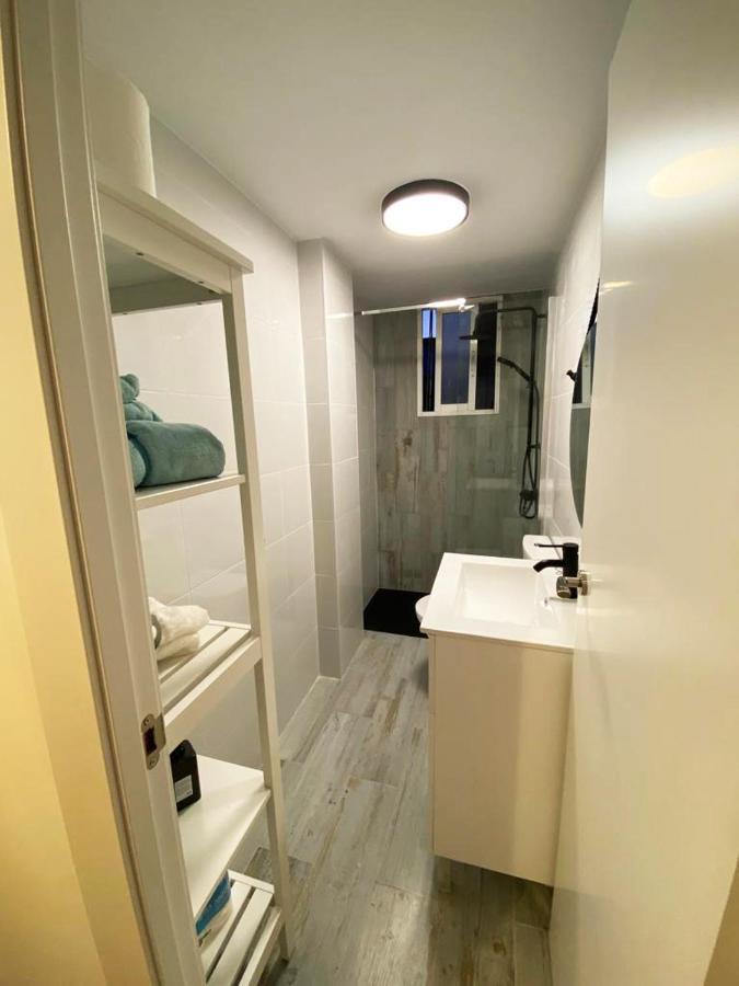 Malvarrosa Private Rooms In Shared Apartment Valencia Exterior photo