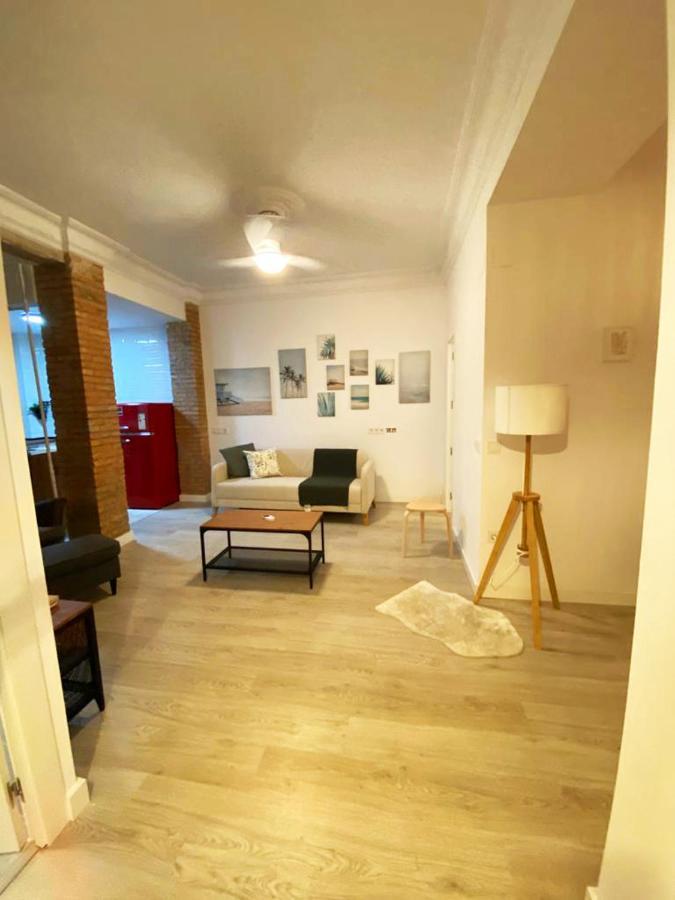 Malvarrosa Private Rooms In Shared Apartment Valencia Exterior photo