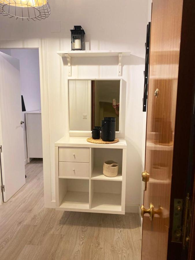 Malvarrosa Private Rooms In Shared Apartment Valencia Exterior photo